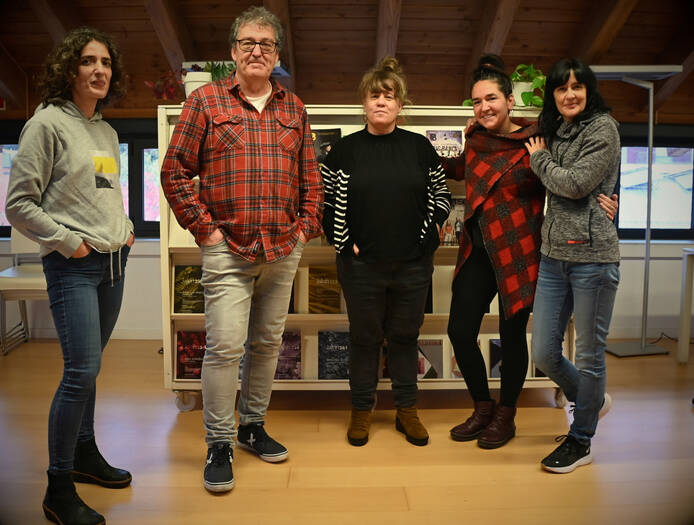 Visita profesional al Centro de Documentación Xenpelar